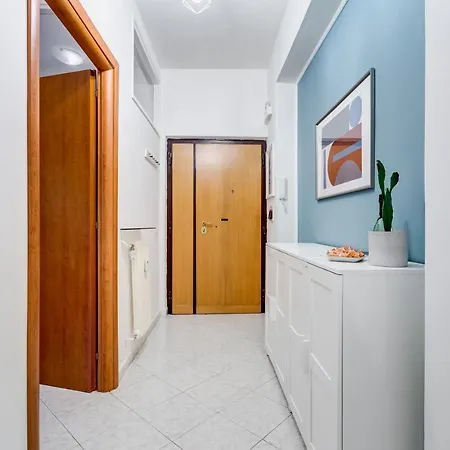 Bdc - The Vatican Domus * Рим