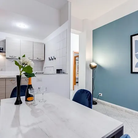 Bdc - The Vatican Domus Apartment
